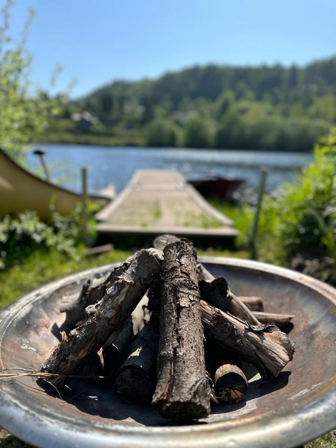 Glamping On Idyllic Lake, Paddle Boards & Rowboat 波什格伦 外观 照片