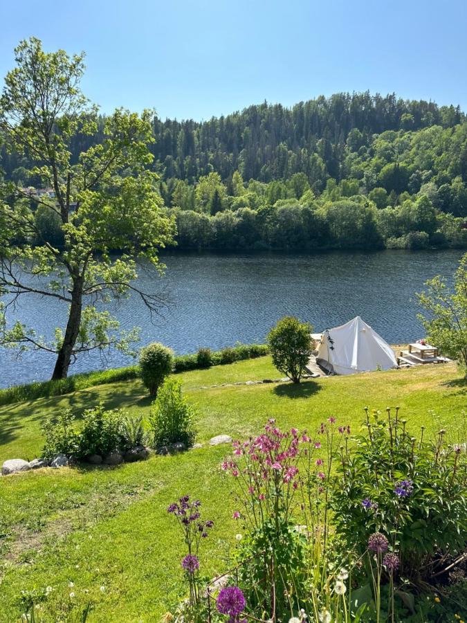 Glamping On Idyllic Lake, Paddle Boards & Rowboat 波什格伦 外观 照片