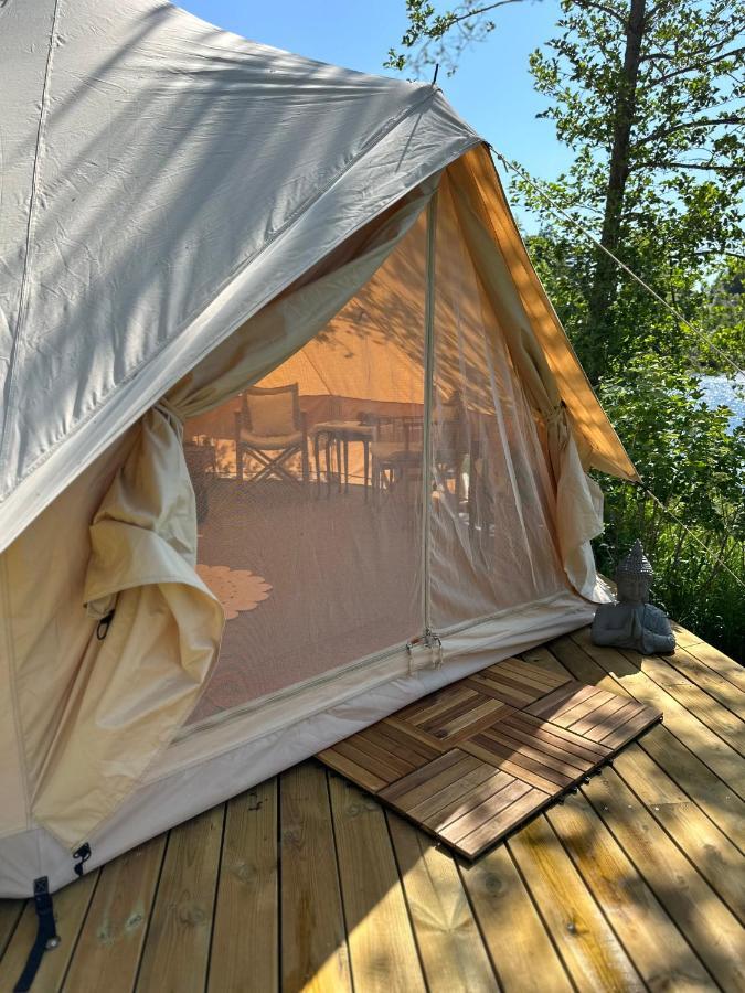 Glamping On Idyllic Lake, Paddle Boards & Rowboat 波什格伦 外观 照片
