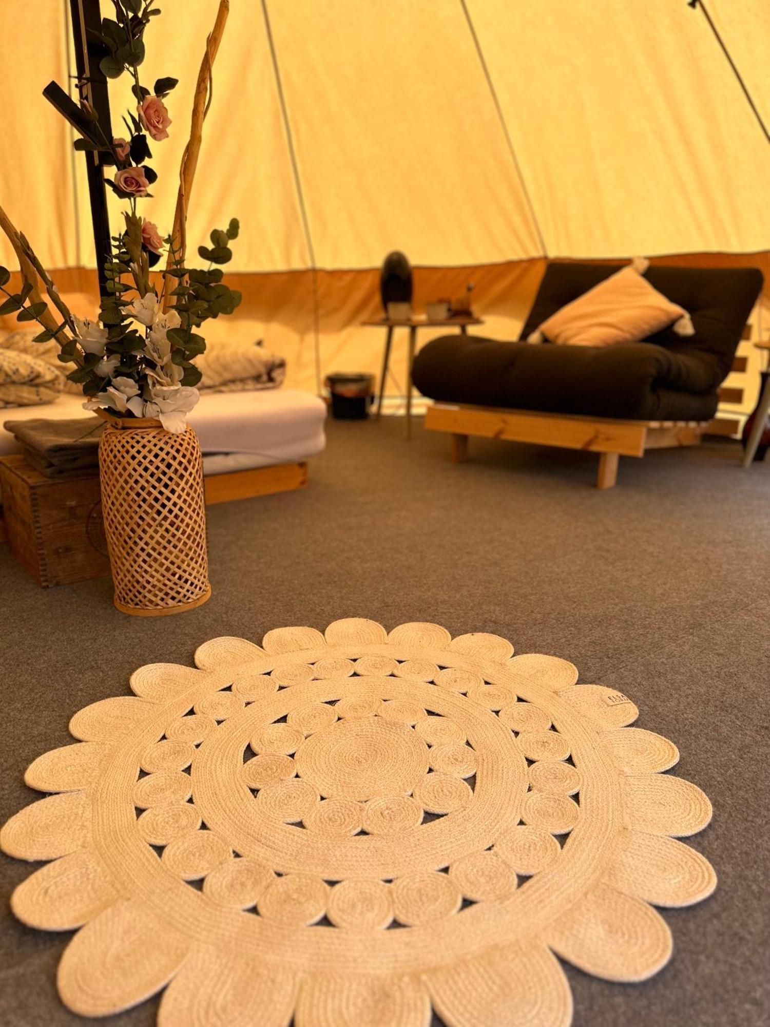 Glamping On Idyllic Lake, Paddle Boards & Rowboat 波什格伦 外观 照片