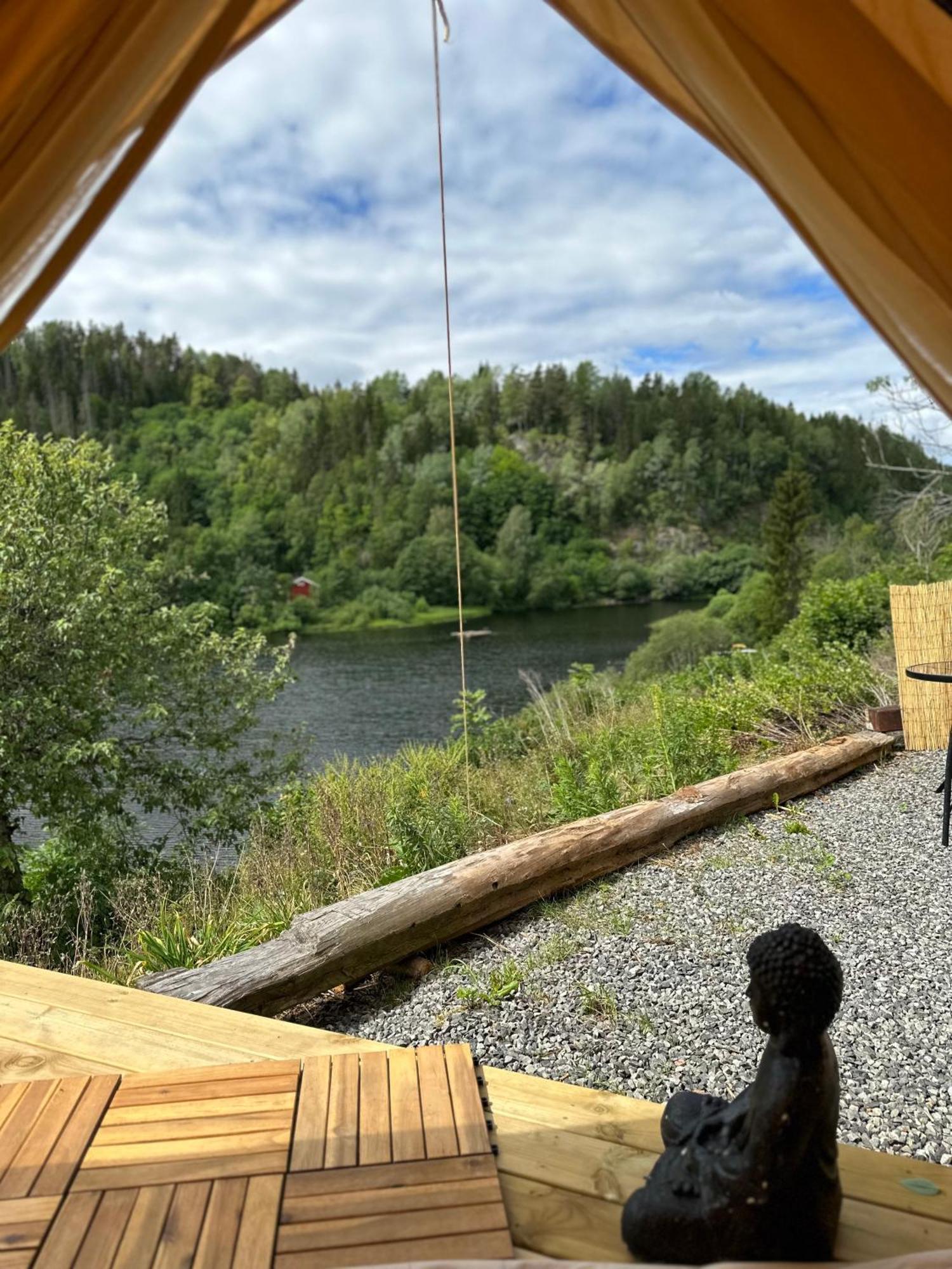 Glamping On Idyllic Lake, Paddle Boards & Rowboat 波什格伦 外观 照片
